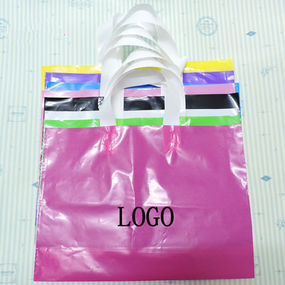 多彩な注文のプラスチック買い物袋、ハンドルが付いている再使用可能な食料雑貨入れの袋